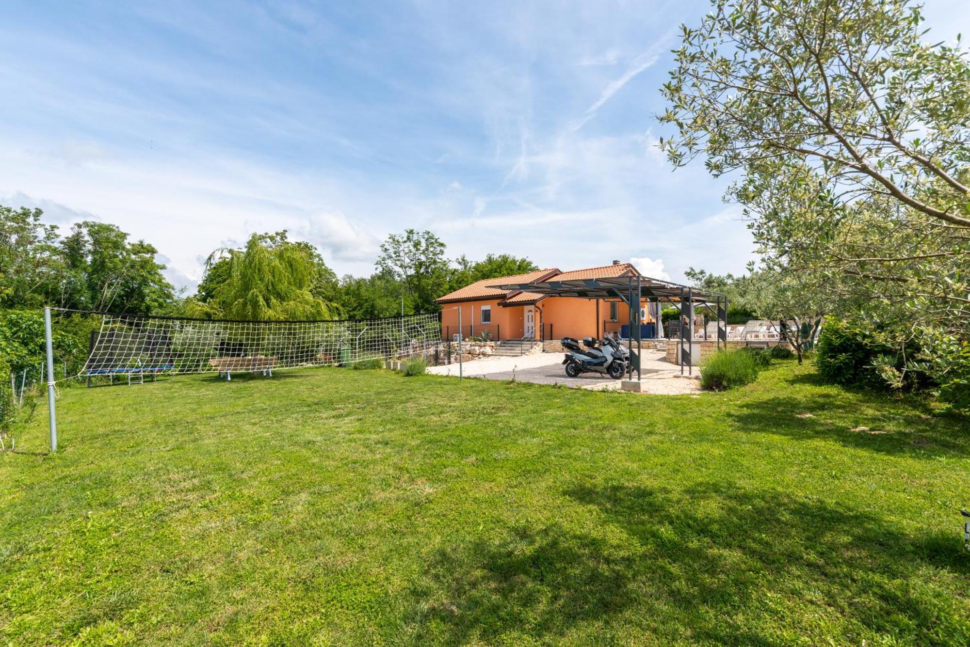 Villa Pendolina With Private Pool Buje Buitenkant foto