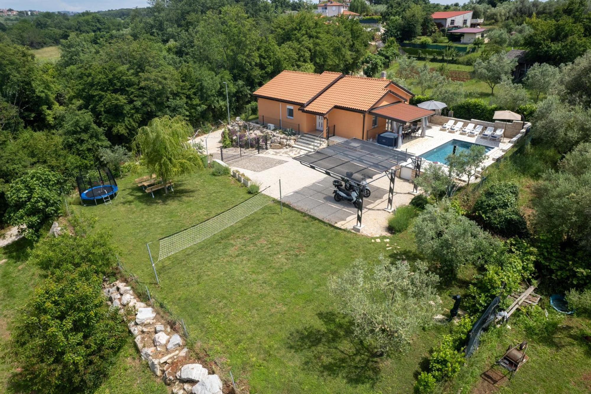 Villa Pendolina With Private Pool Buje Buitenkant foto
